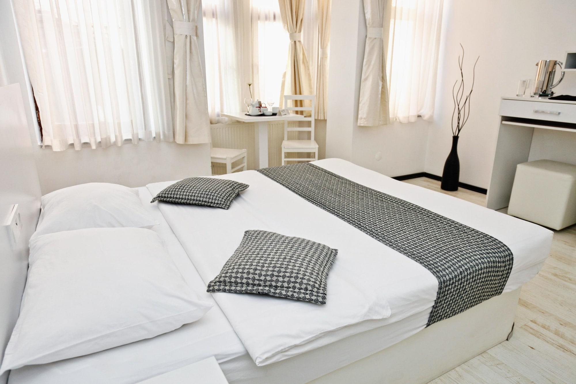 Aparthotel Royal Pera Taksim Estambul Exterior foto