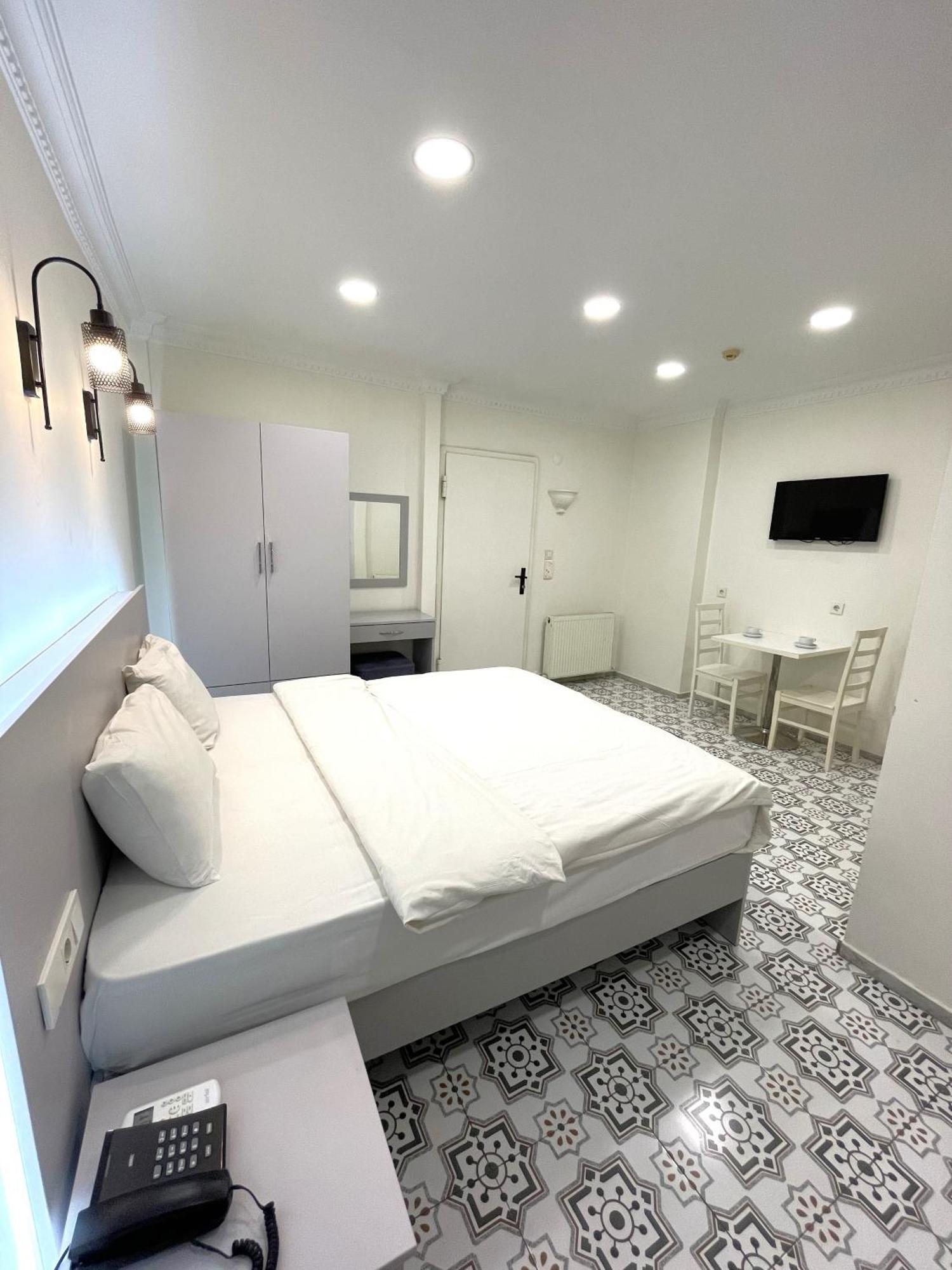 Aparthotel Royal Pera Taksim Estambul Exterior foto