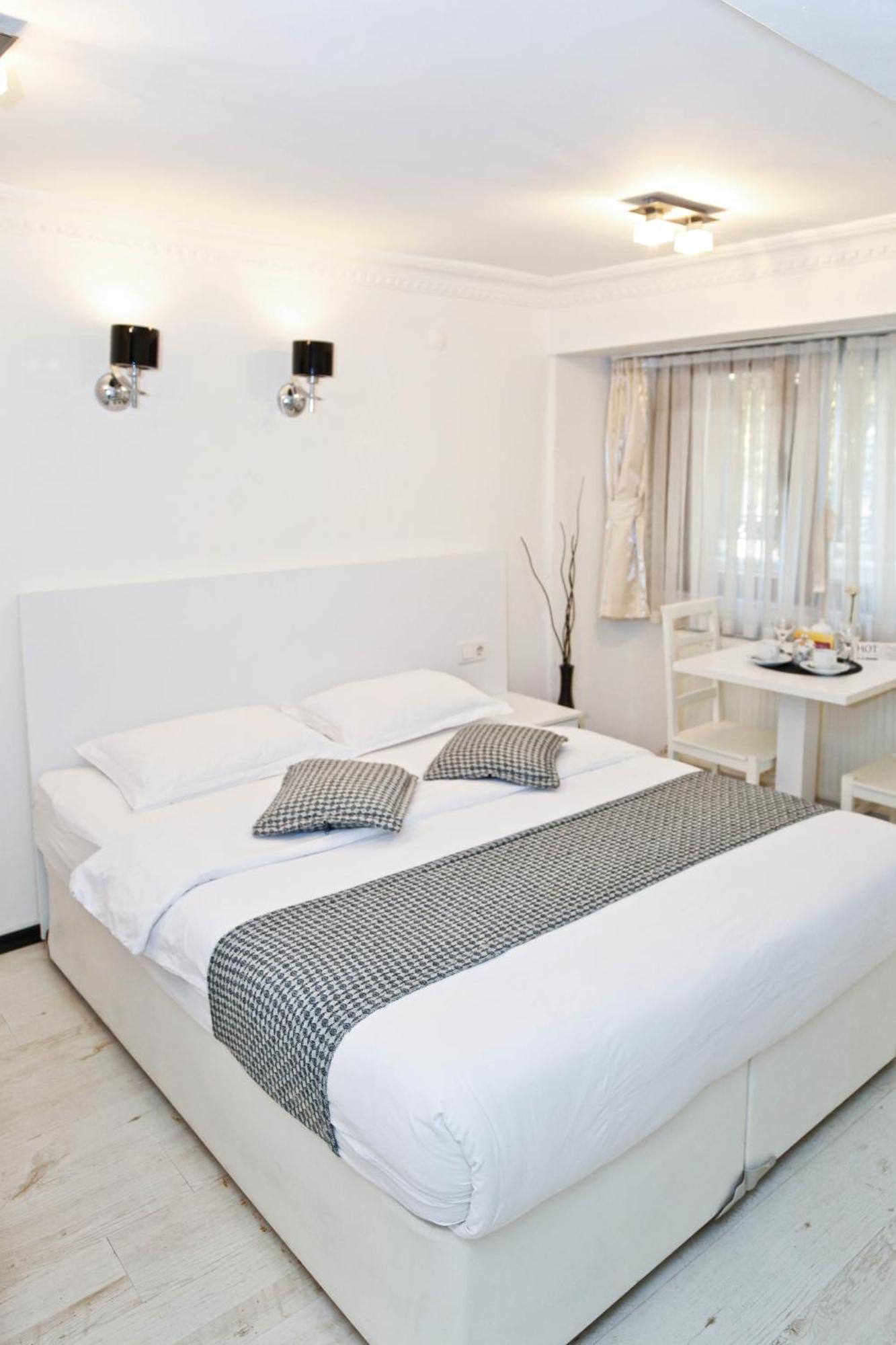 Aparthotel Royal Pera Taksim Estambul Habitación foto